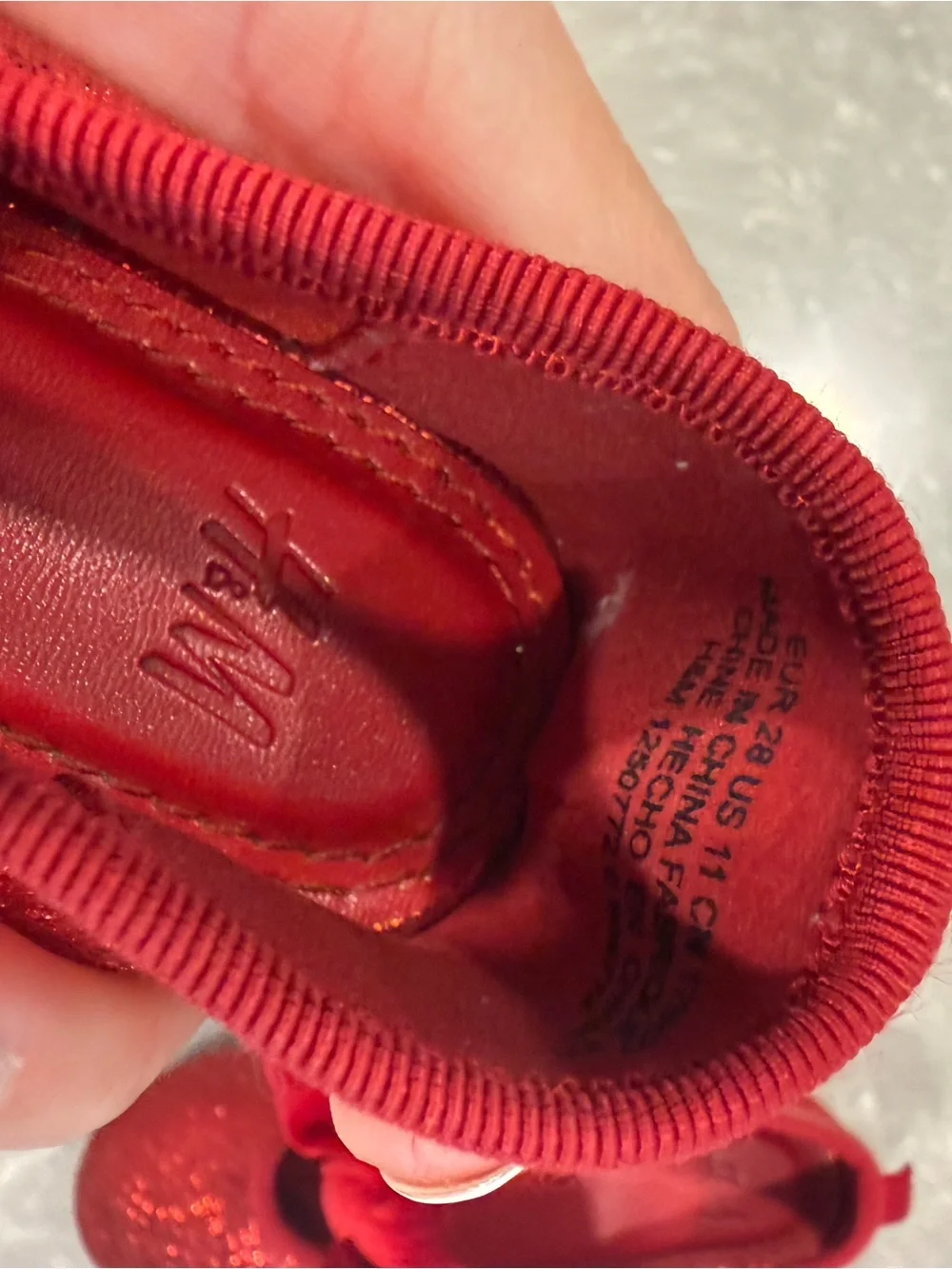 H&M Kids Red Glitter Ballet Flats Velvet Bow Shoes Size 11 EU 28 Like New